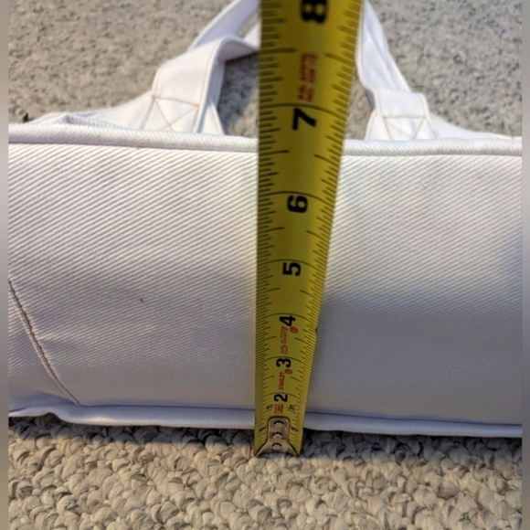 BNWT - True Religion White Tote/Crossbody/Shoulder/Beach/School Bag/Purse - Picture 13 of 16